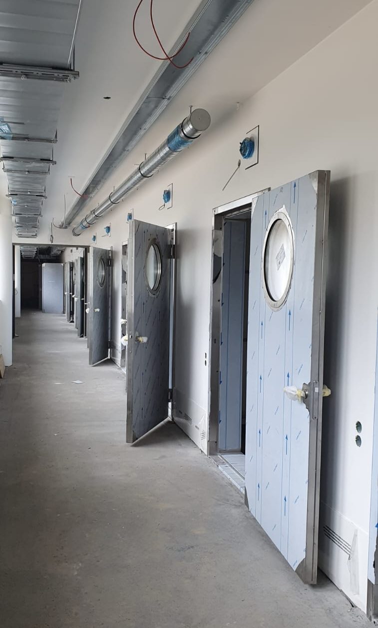 Montage Brandschutztür Edelstahl